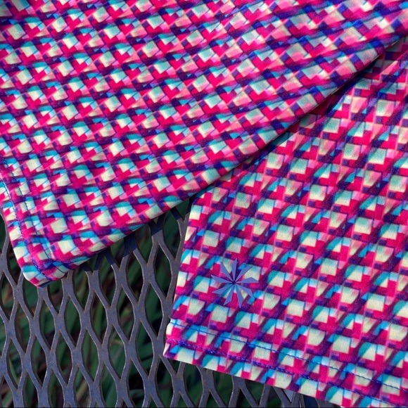 Athleta Vivid Sonar Capri Crop Leggings Medium - Picture 7 of 16